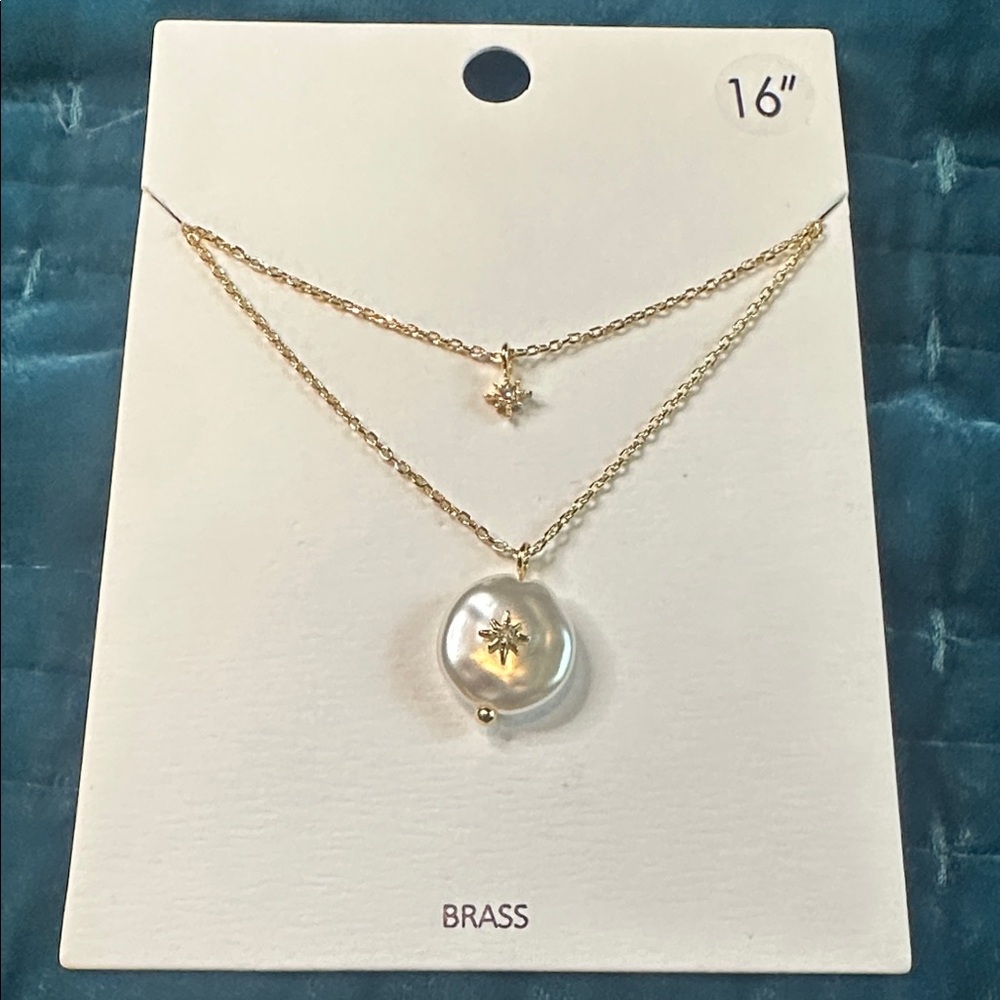 Gold and Pearl Star Pendant Necklace